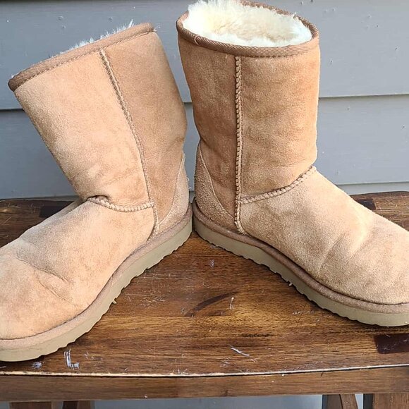 UGG Classic Chestnut Suede Shearling Boots size 5 - Picture 5 of 9